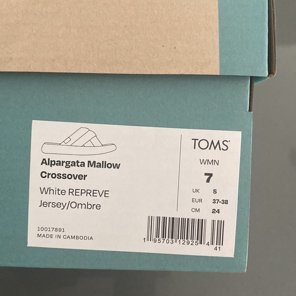 Brand New In Box Toms Crossover Sandal - Picture 7 of 8